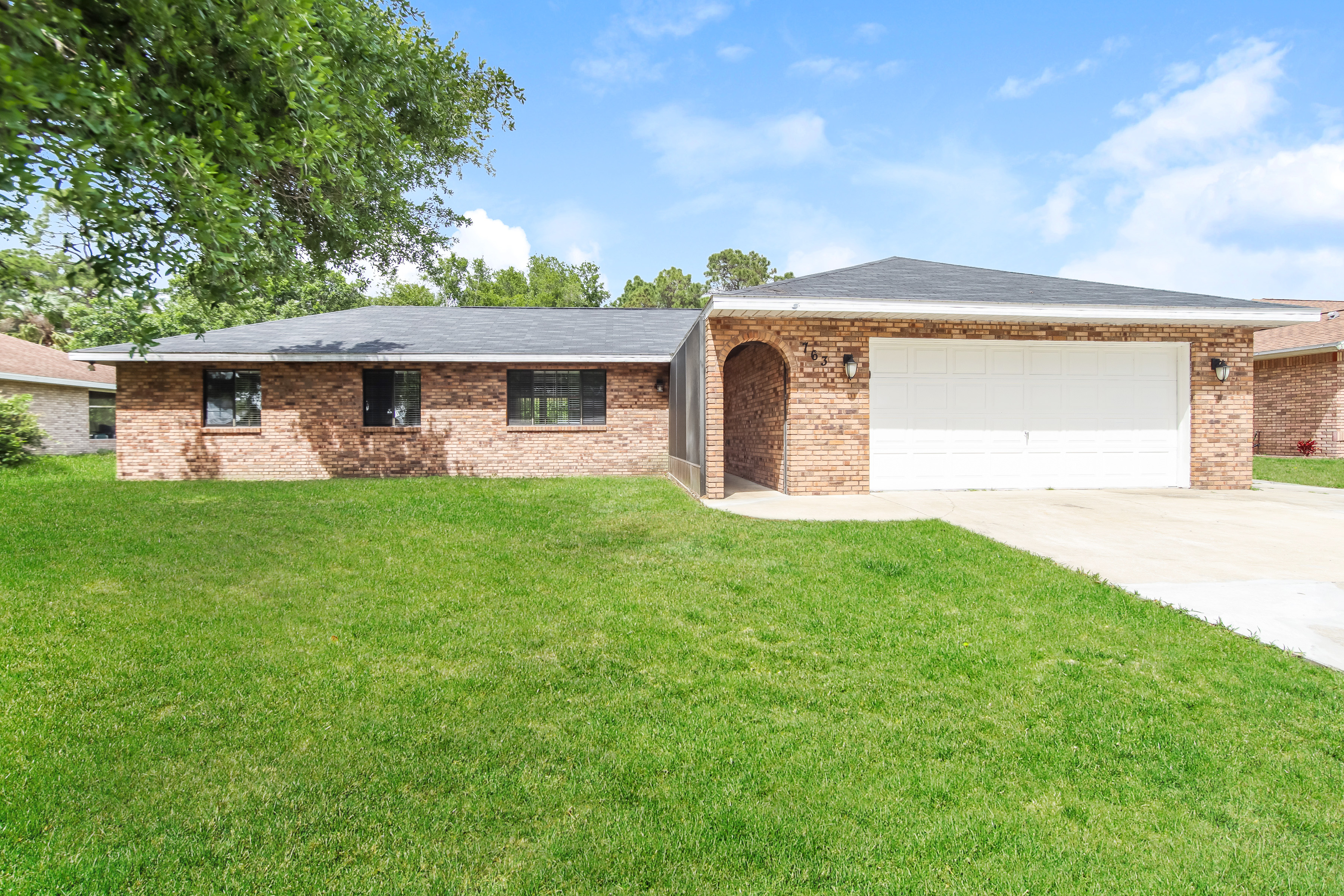 763 BREMERHAVEN ST NW Palm Bay, FL 32907